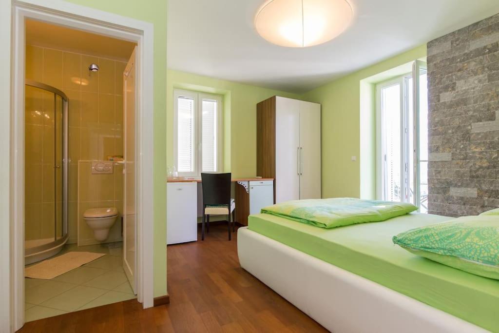 Villa Ajda - Green Room Omišalj المظهر الخارجي الصورة